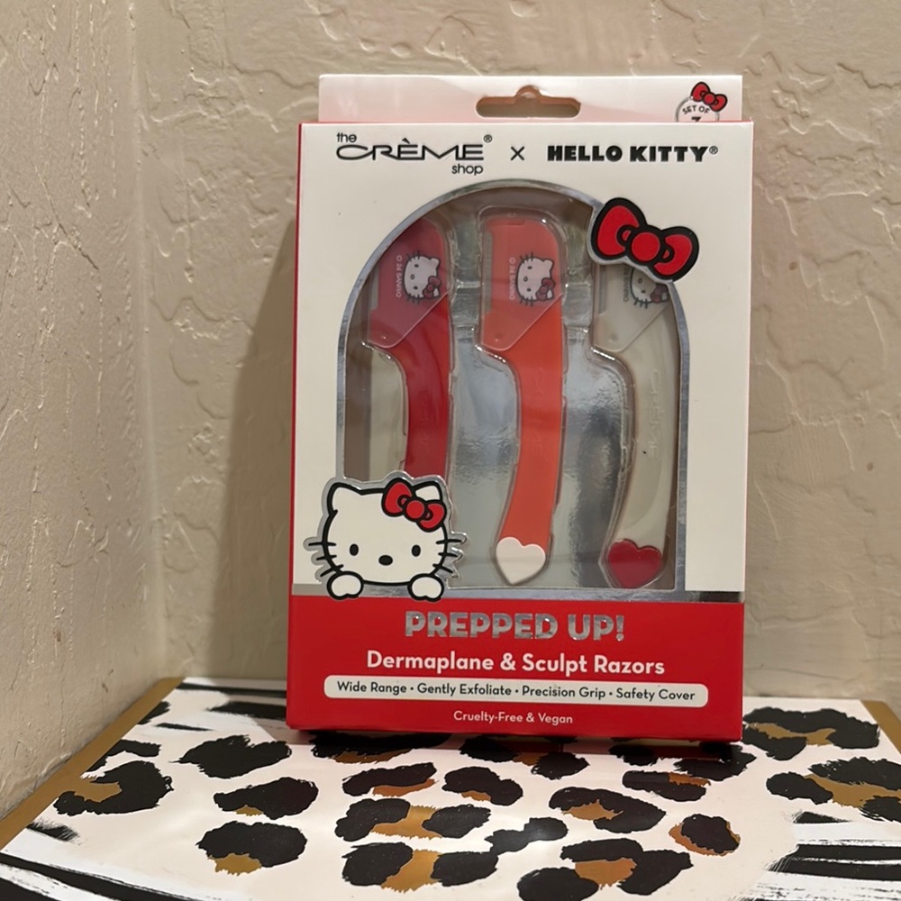Hello Kitty Dermaplane & Sculpt Razors